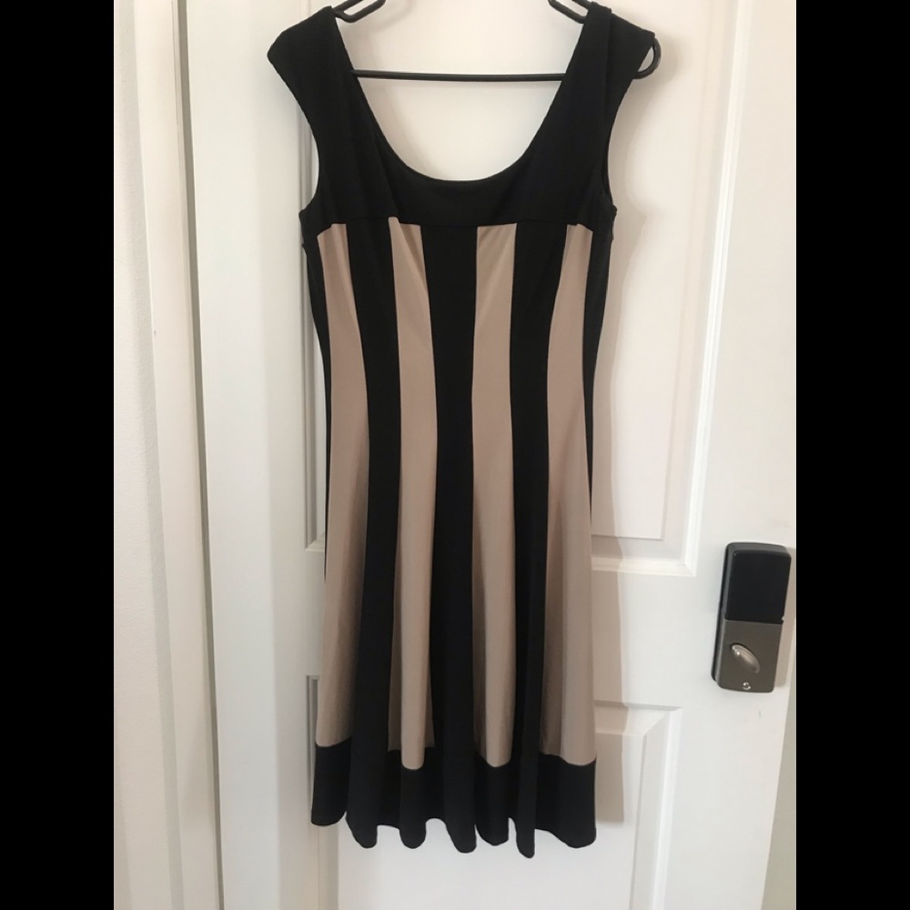 Women’s dress